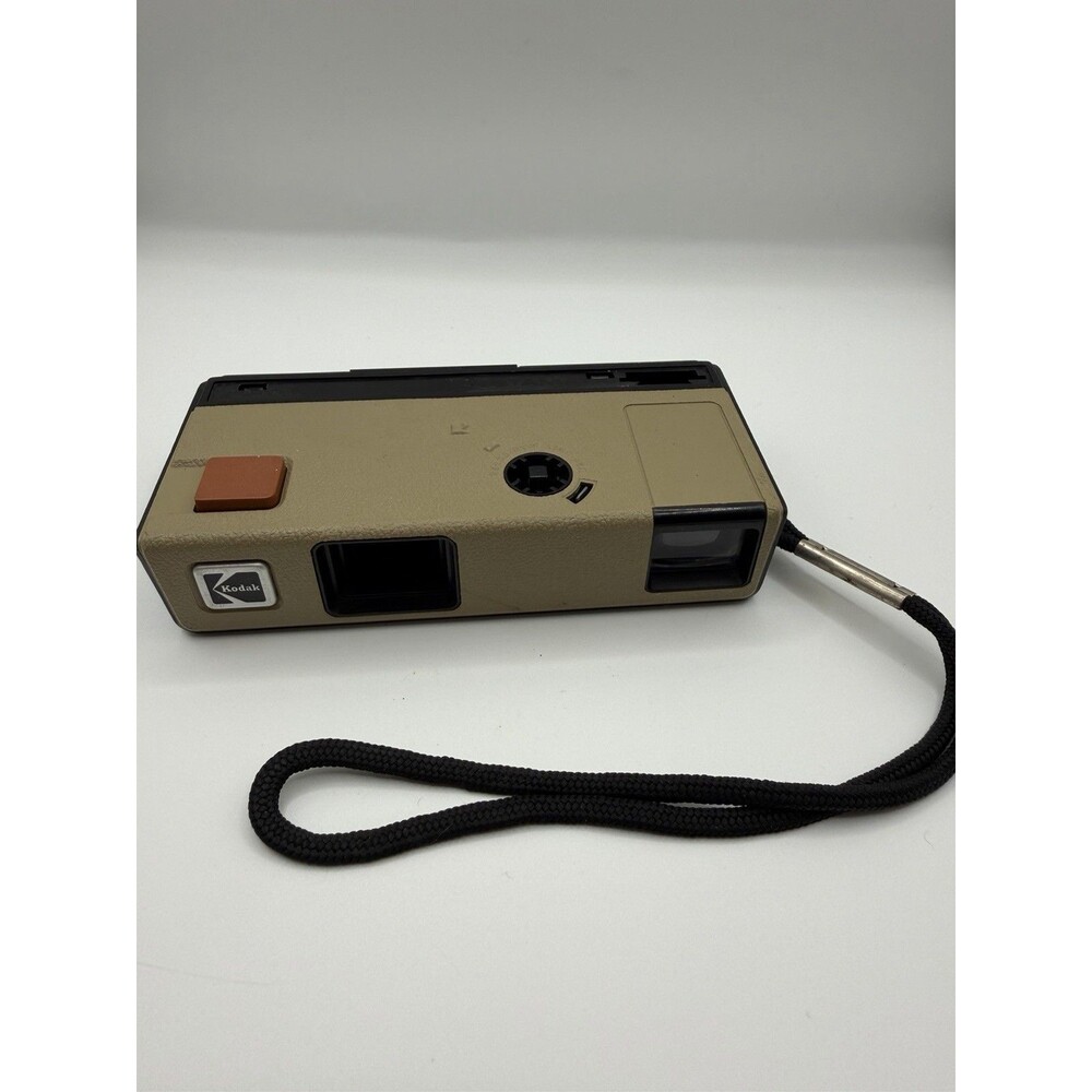 Vintage Kodak Hawkeye Pocket Instamatic 110 Film Camera Beige Made in USA